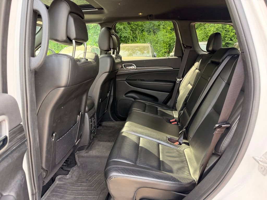 Used 2022 Jeep Grand Cherokee Limited AWD/4WD image 33