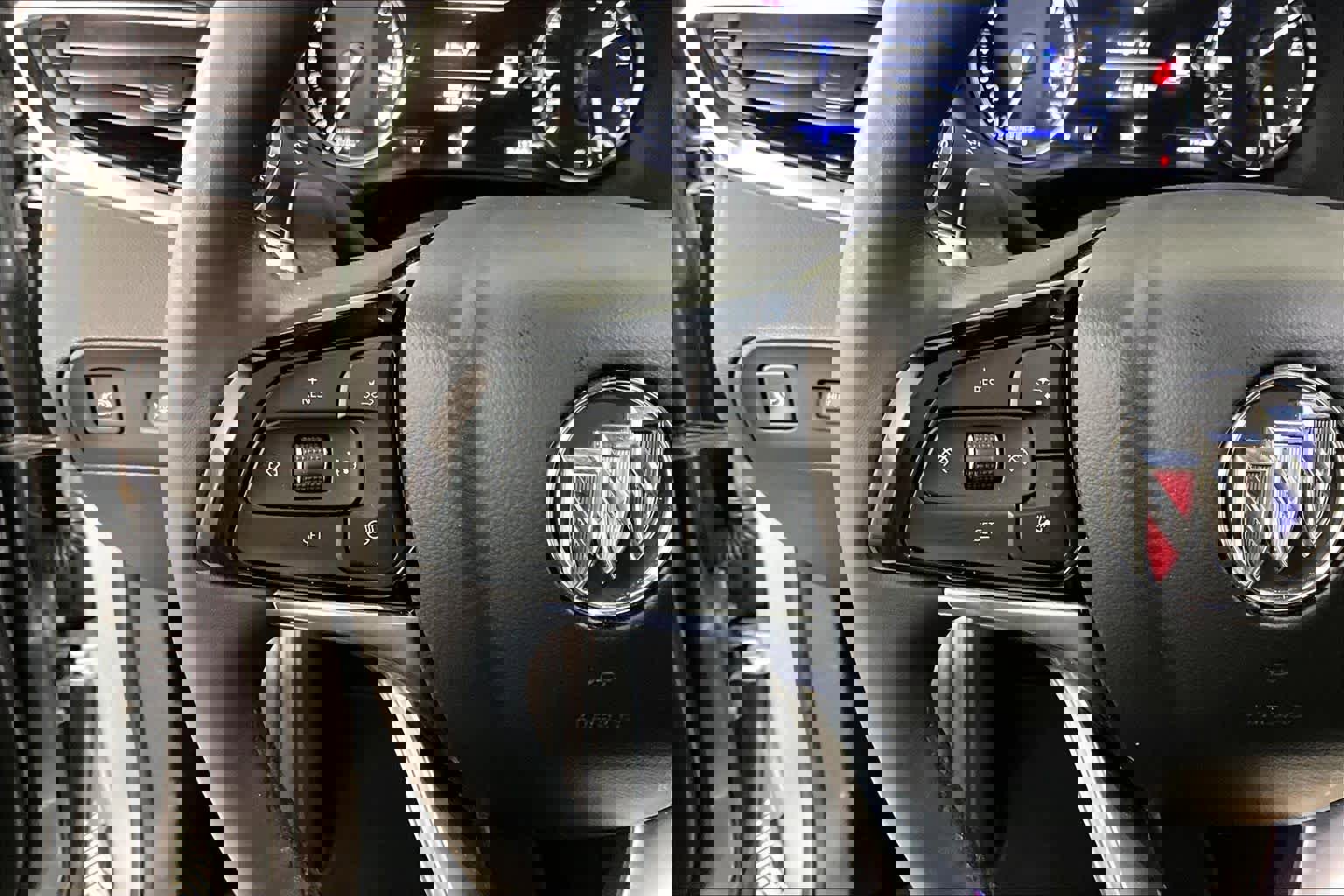 Certified 2023 Buick Enclave Avenir image 24