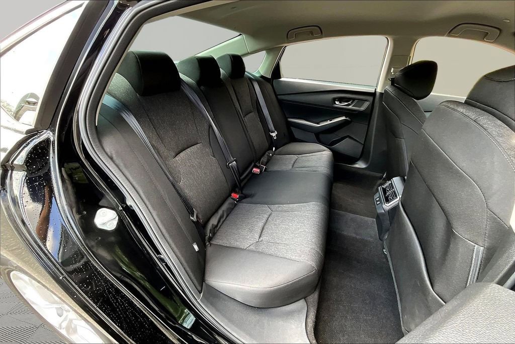 Used 2025 Honda Accord LX image 19