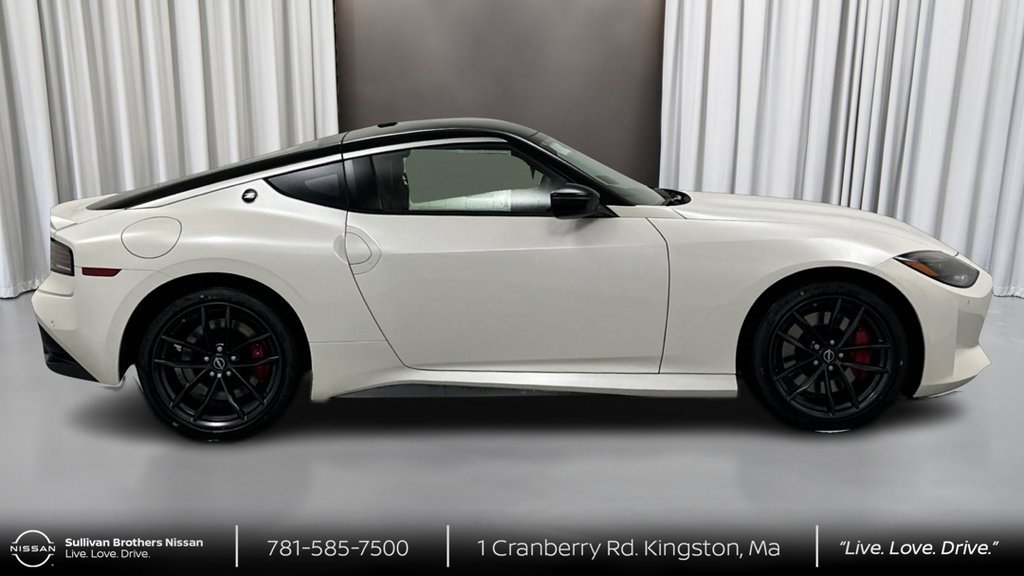 New 2025 Nissan Z Performance w/ Floor Mat Package image 3