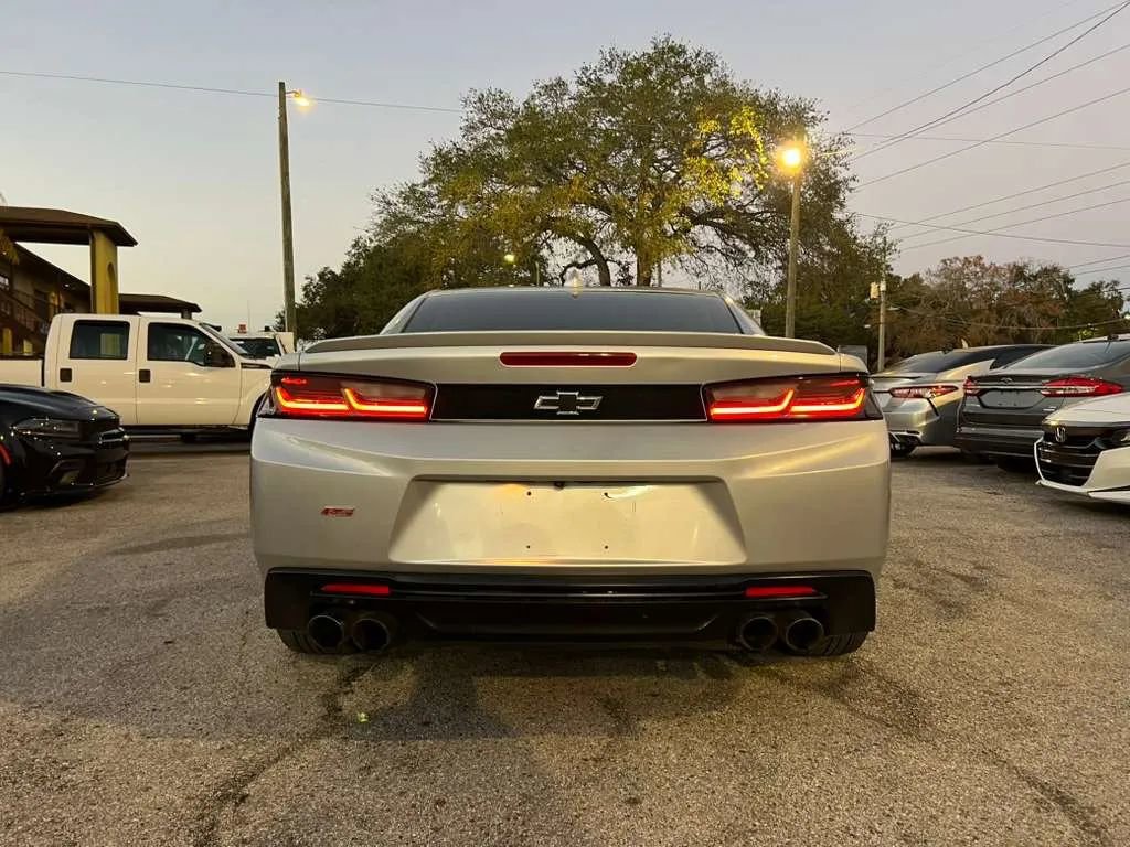 Used 2018 Chevrolet Camaro LT w/ Redline Edition RWD image 9
