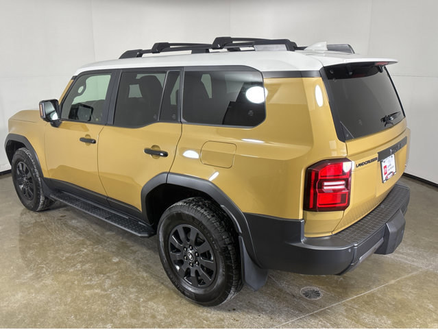 Used 2025 Toyota Land Cruiser image 18