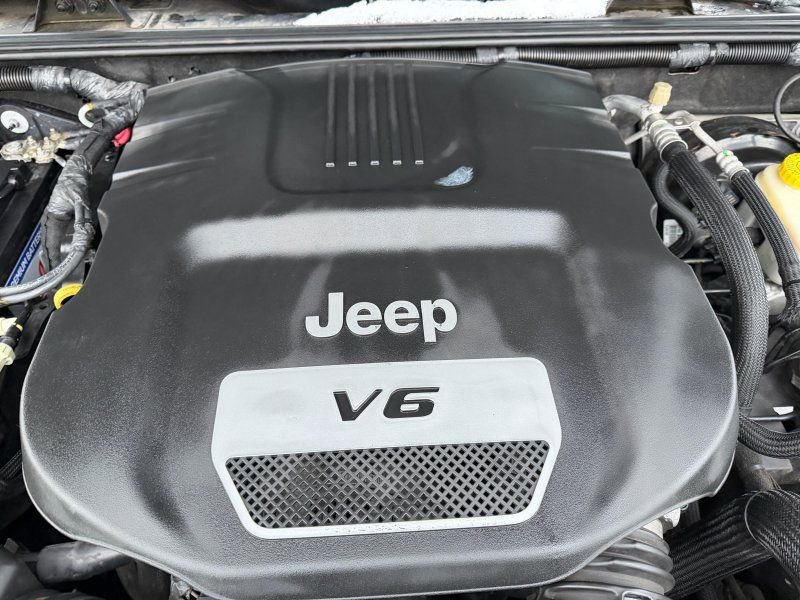 Used 2015 Jeep Wrangler Sport w/ Quick Order Package 24S image 10