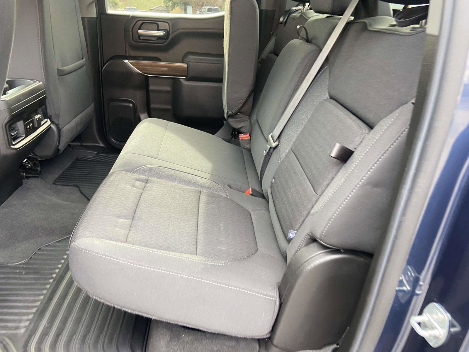 Certified 2022 Chevrolet Silverado 1500 RST image 4