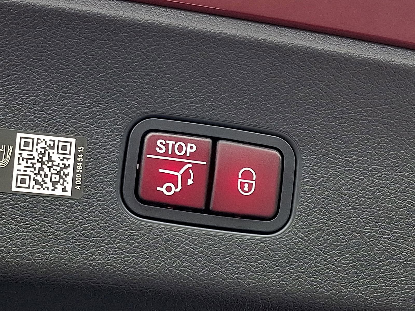 Certified 2024 Mercedes-Benz GLC 300 4MATIC image 29