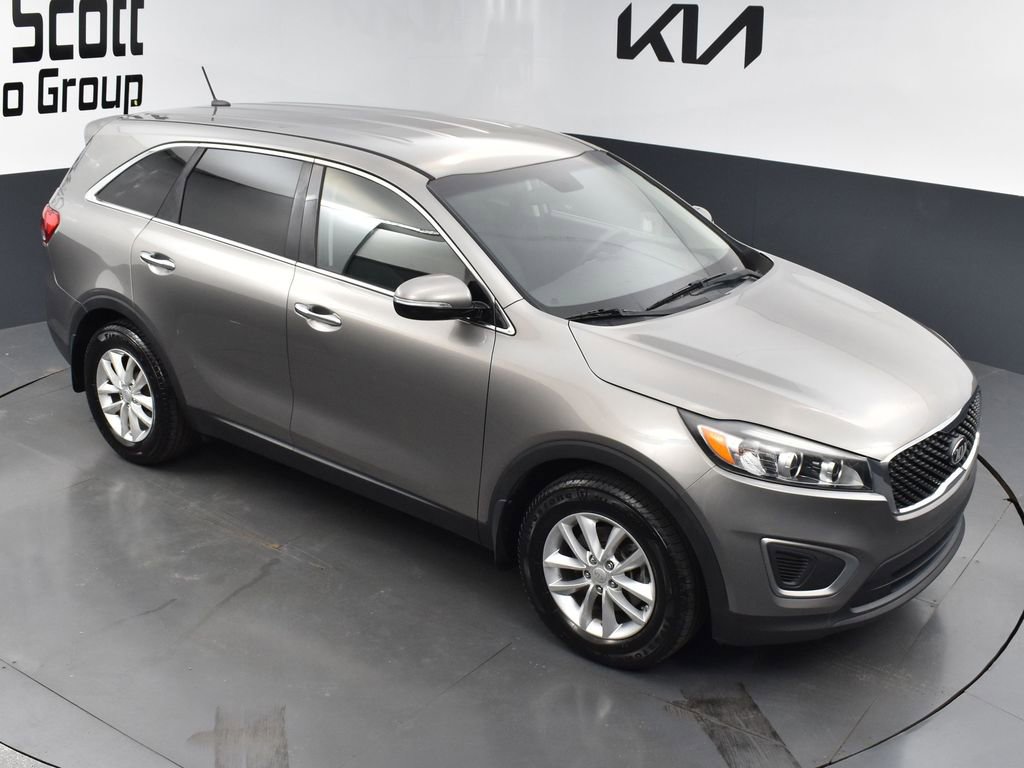 Used 2016 Kia Sorento L FWD image 15
