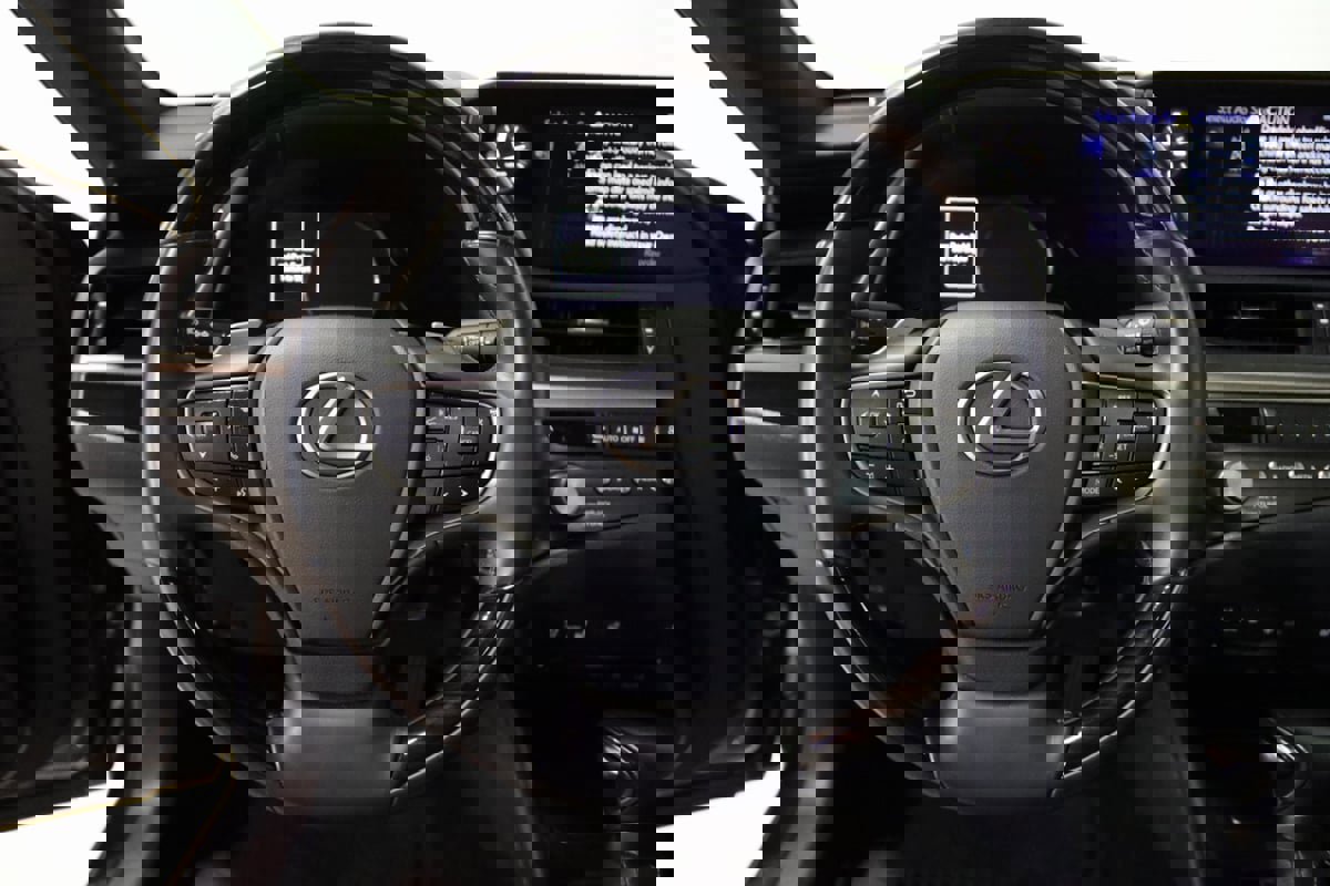 Used 2021 Lexus ES 250 w/ Premium Package image 36