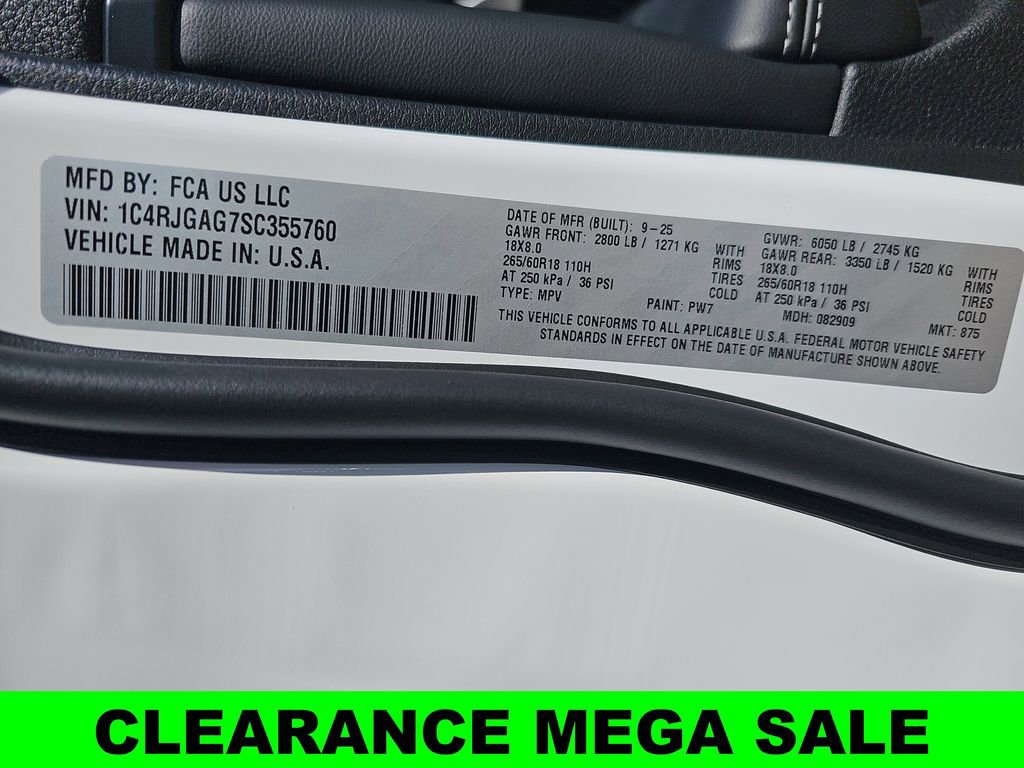 New 2025 Jeep Grand Cherokee Altitude image 42