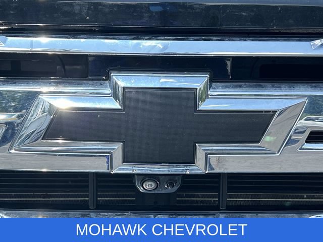 Used 2025 Chevrolet Silverado 2500 LTZ w/ LTZ Convenience Package AWD/4WD image 33