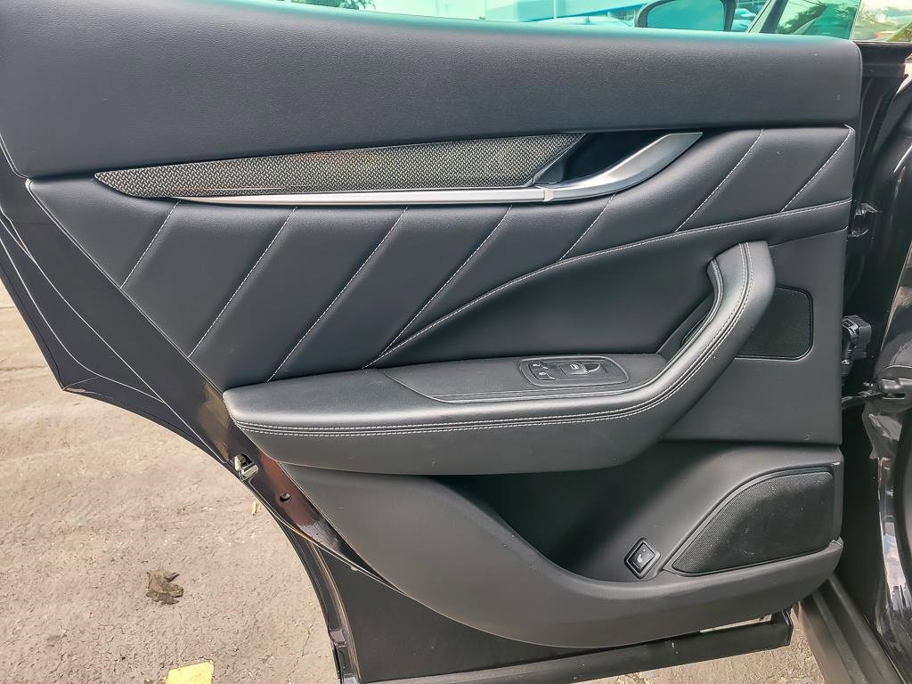 Used 2022 Maserati Levante GT image 19