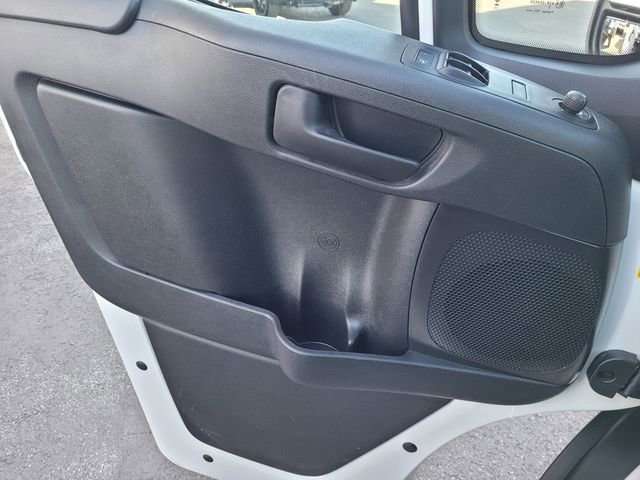 Used 2025 RAM ProMaster 2500 w/ Convenience Group image 15