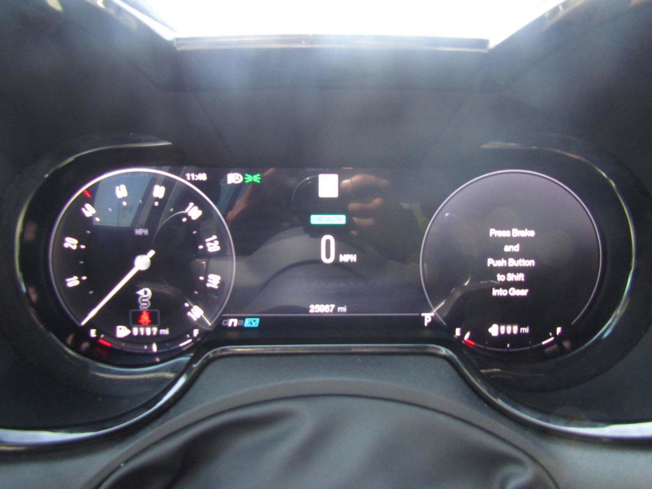 Used 2024 Alfa Romeo Tonale Veloce w/ Active Assist Package AWD/4WD image 17