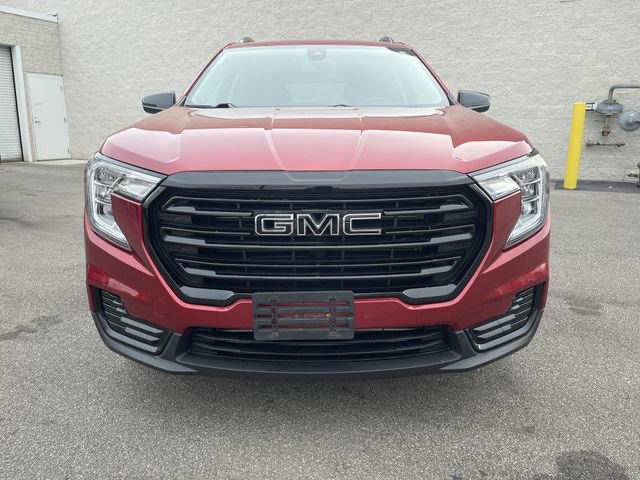 Certified 2023 GMC Terrain SLE w/ Driver Convenience Package FWD image 30