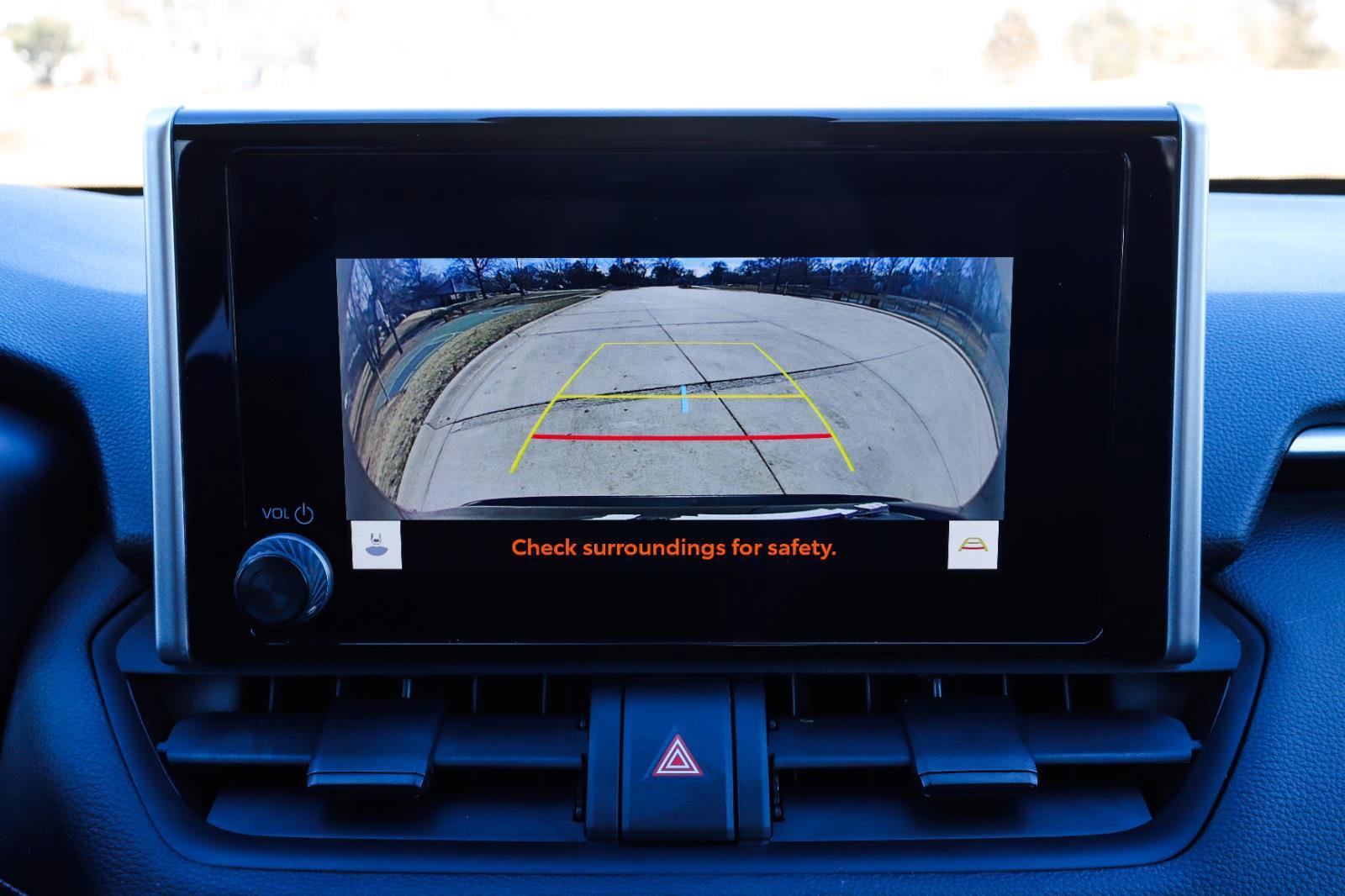 Used 2024 Toyota RAV4 LE image 7