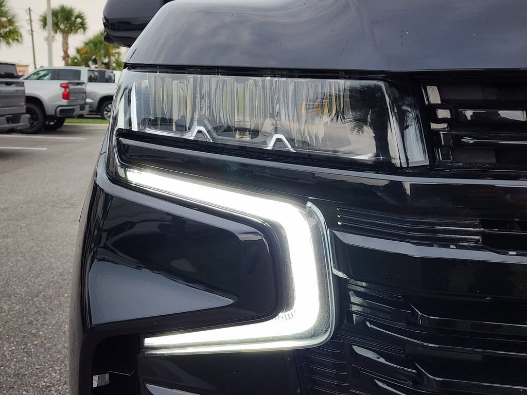 Used 2023 Chevrolet Tahoe RST w/ Luxury Package AWD/4WD image 11