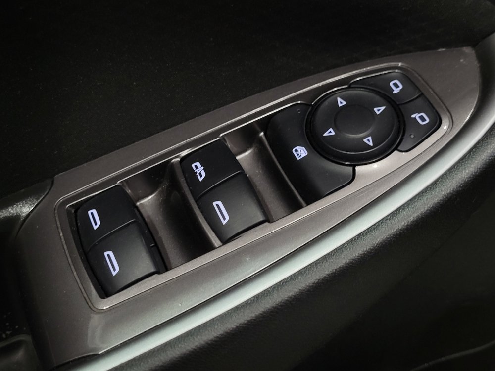 Used 2023 Chevrolet Malibu LT FWD image 27