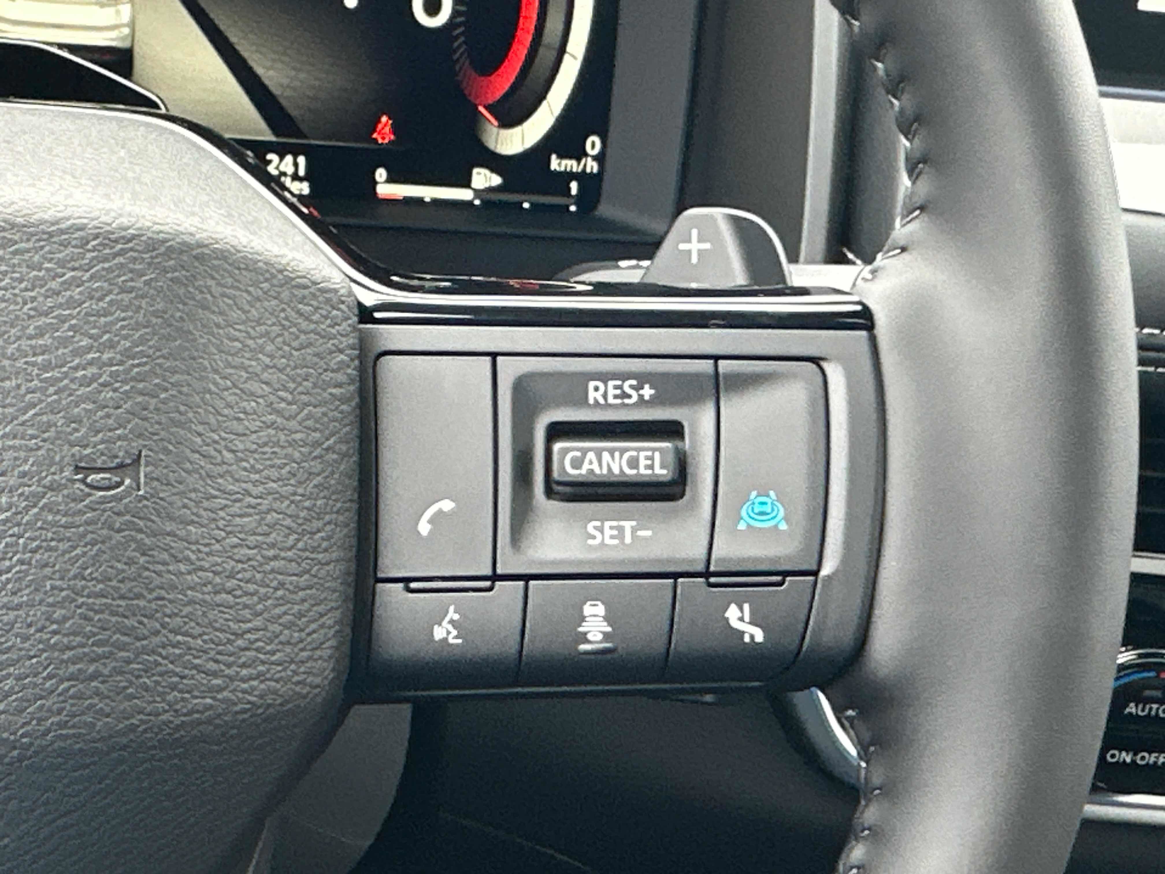 New 2026 Nissan Rogue Platinum w/ Tech Package image 39