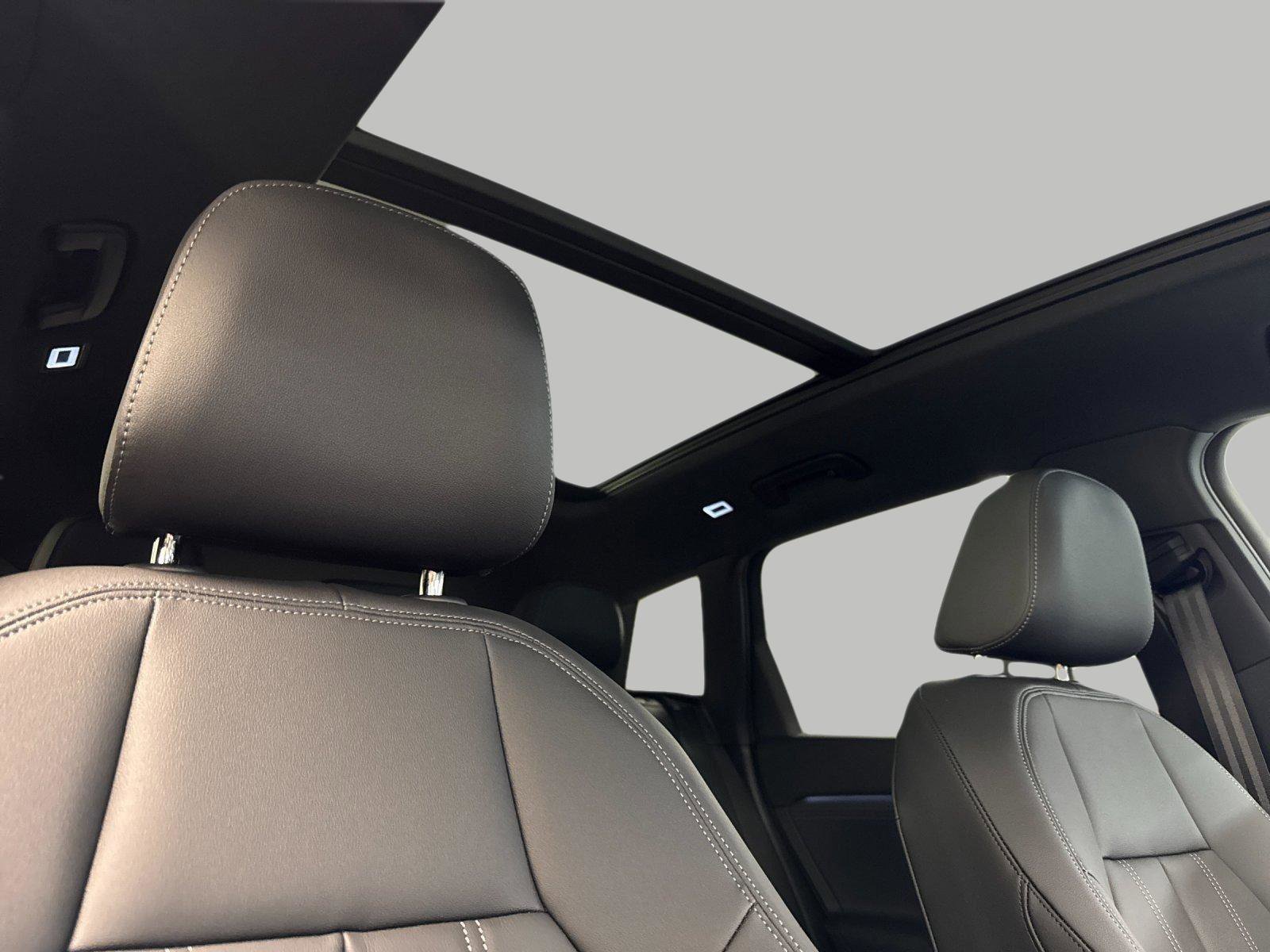 New 2027 Audi Q6 e-tron Premium AWD/4WD image 16