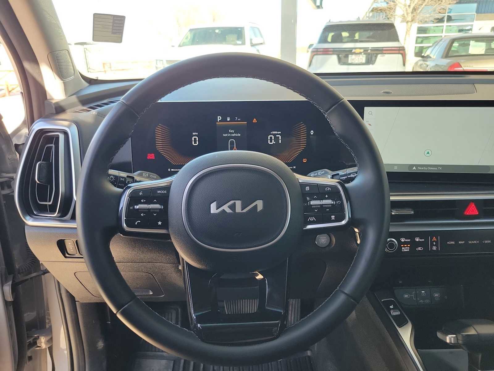 Used 2025 Kia Sorento EX image 19