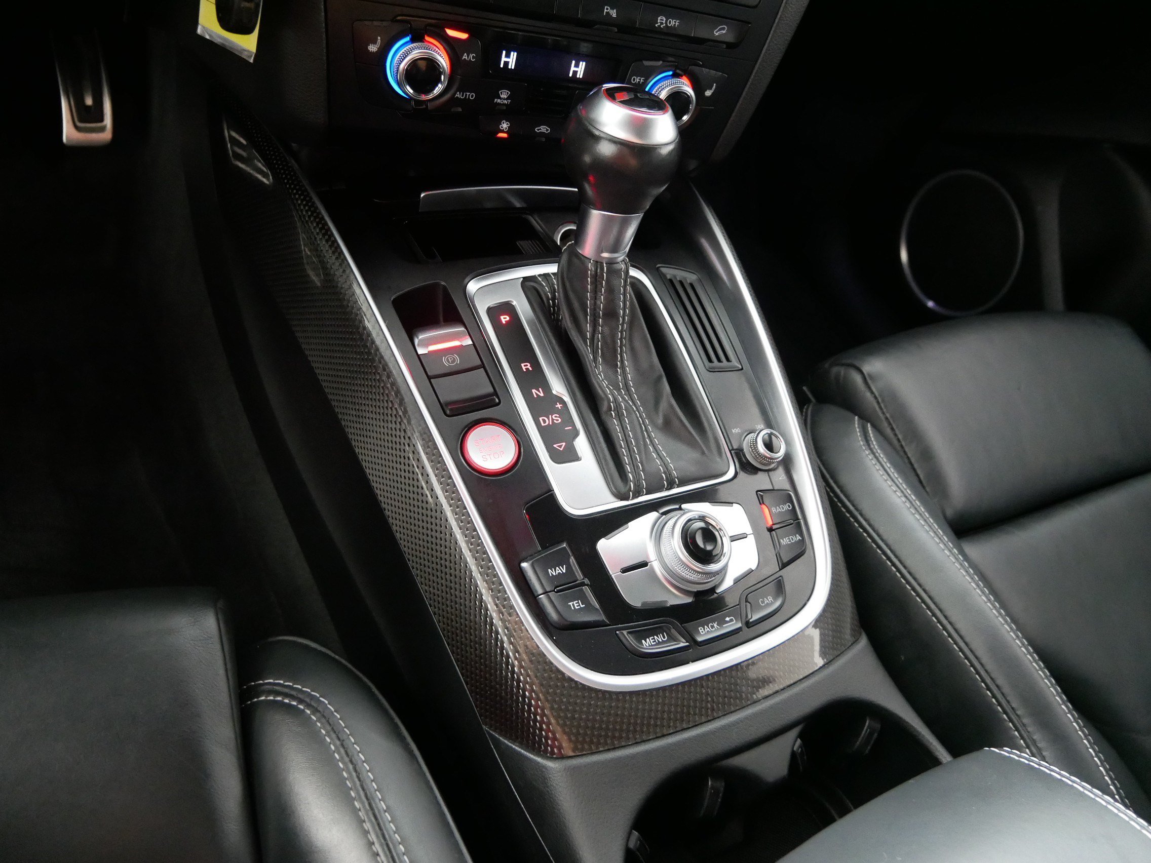 Used 2015 Audi SQ5 Premium Plus AWD/4WD image 24