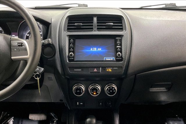 Used 2025 Mitsubishi Outlander Sport AWD image 6
