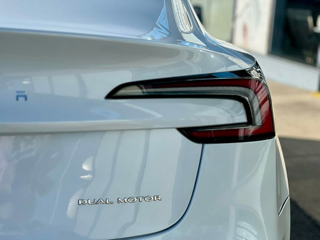 Used 2024 Tesla Model 3 Long Range image 10