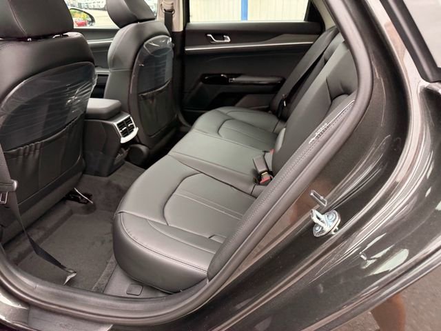 New 2026 Kia K5 EX image 8