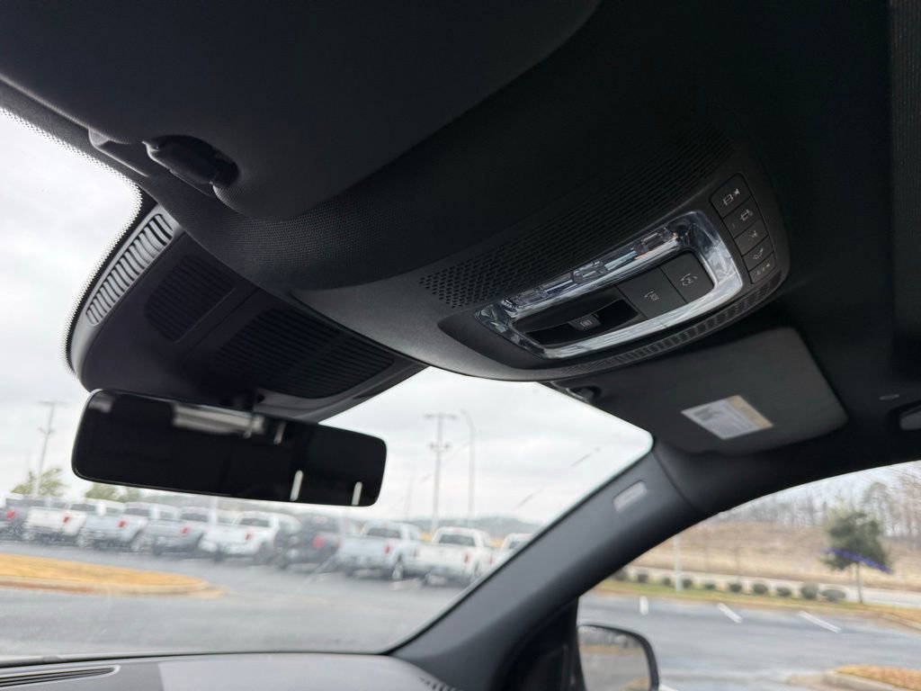 Used 2025 Mercedes-Benz GLE 350 4MATIC image 21