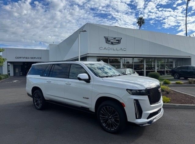 Used 2023 Cadillac Escalade ESV V