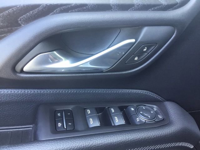 Used 2024 GMC Yukon XL Denali AWD/4WD image 21