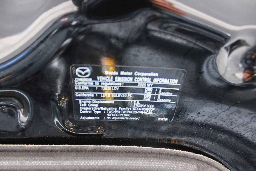 Certified 2025 MAZDA MAZDA3 s FWD image 28