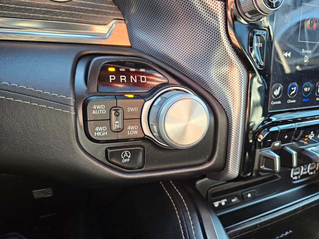 Used 2019 RAM 1500 Limited AWD/4WD image 22