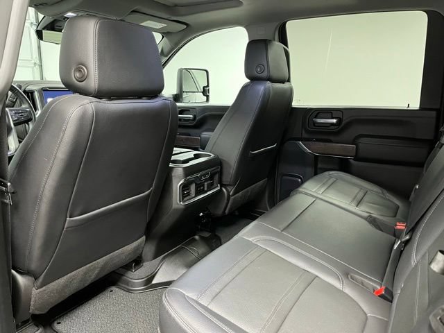 Used 2023 GMC Sierra 3500 Denali w/ Denali Black Diamond Edition AWD/4WD image 46