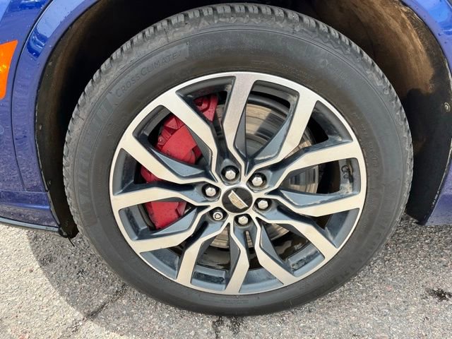 Used 2023 Cadillac XT6 Sport w/ Technology Package image 23