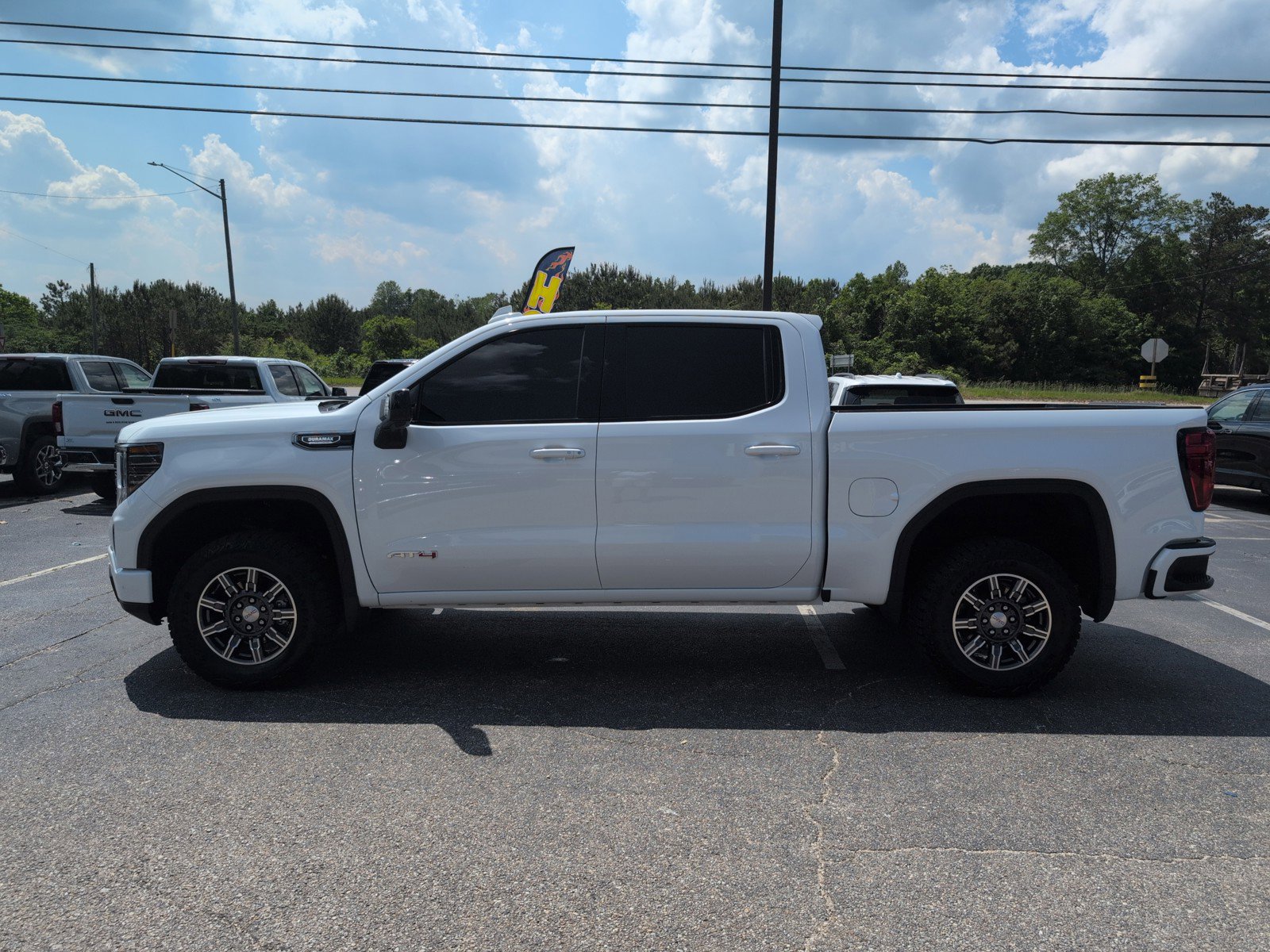 Used 2024 GMC Sierra 1500 AT4 w/ Technology Package image 2