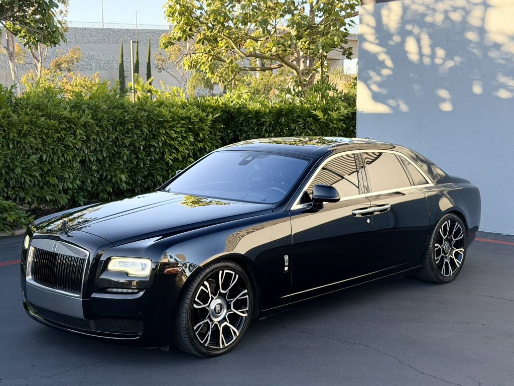 Used 2017 Rolls-Royce Ghost image 9