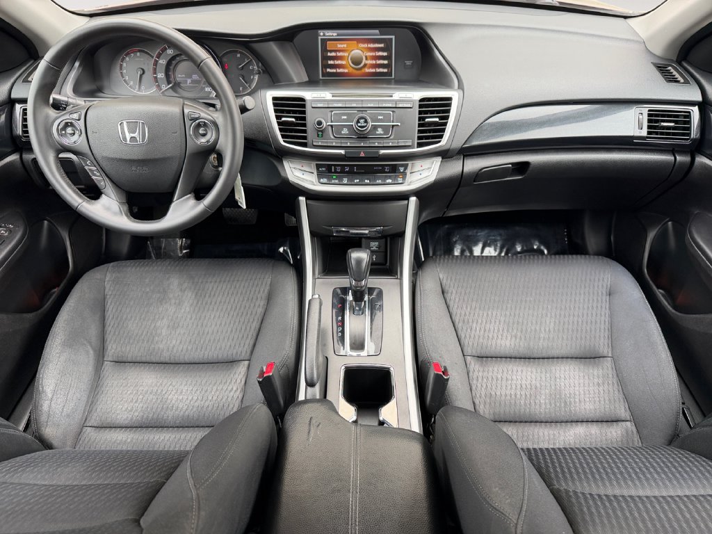 Used 2015 Honda Accord Sport image 16
