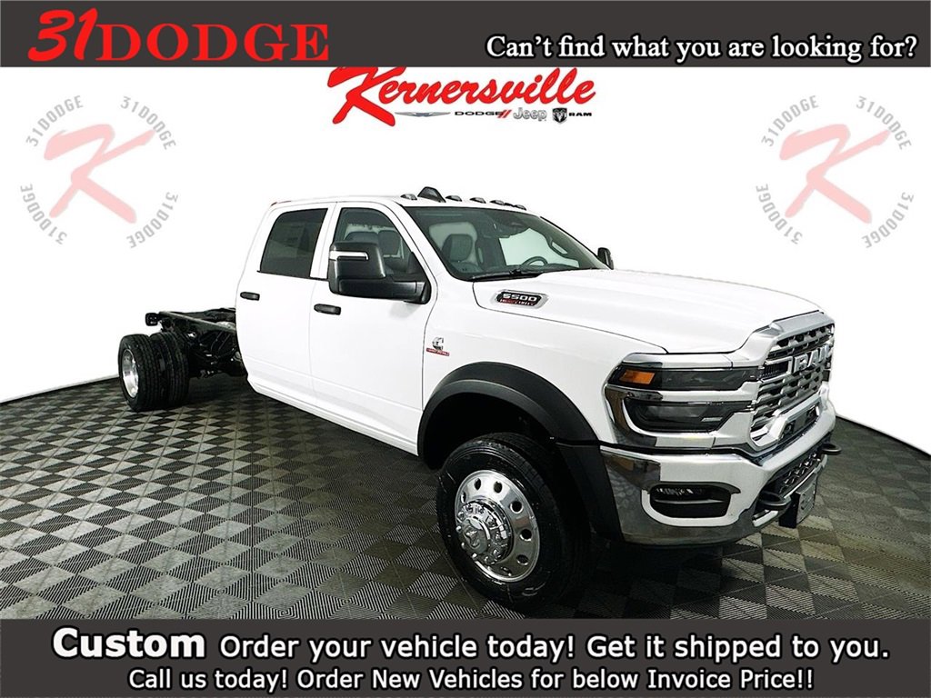 New 2026 RAM 5500 Tradesman w/ Chrome Appearance Group image 1