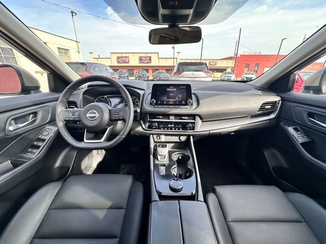 Certified 2024 Nissan Rogue SV w/ SV Premium Package AWD/4WD image 37