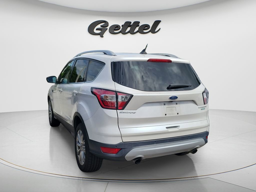 Used 2018 Ford Escape Titanium w/ Ford Safe & Smart Package image 5