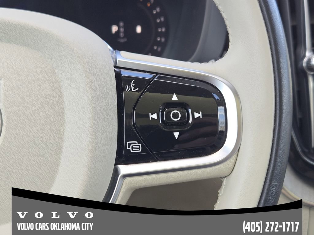 Certified 2024 Volvo XC60 B5 Plus image 28