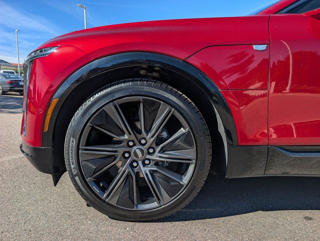 Certified 2024 Cadillac Lyriq Sport AWD/4WD image 10