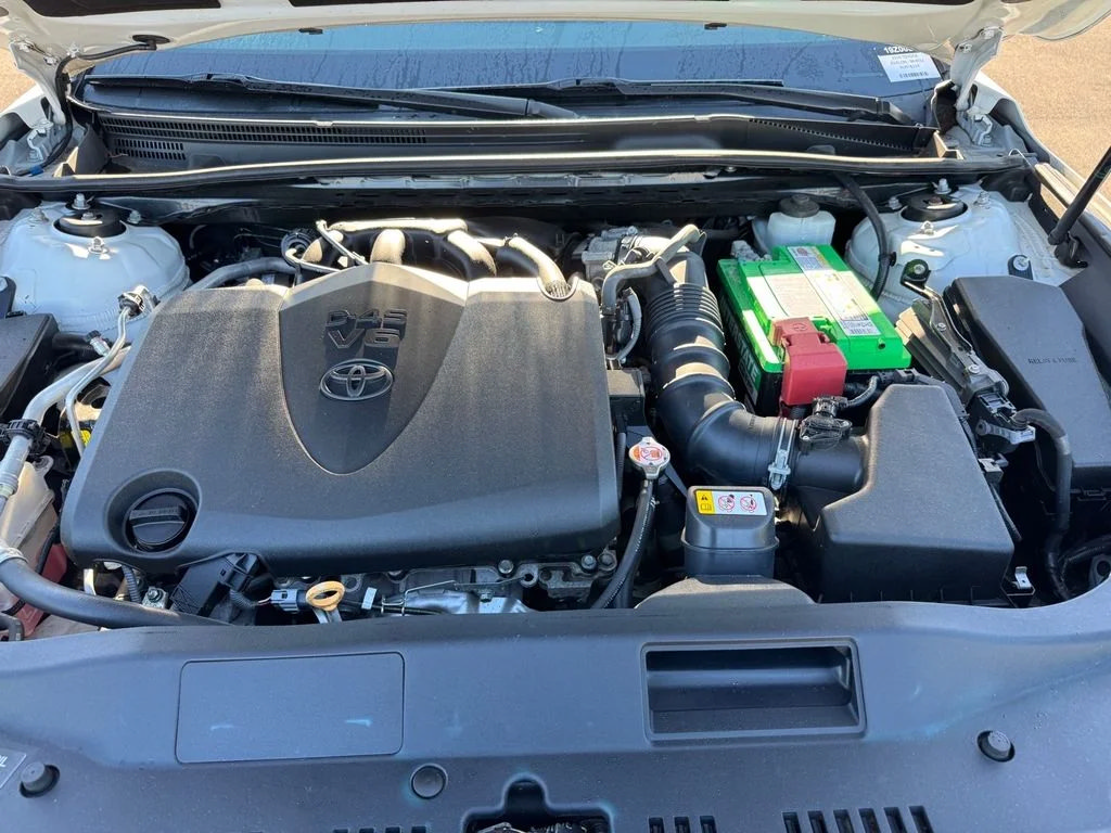 Used 2019 Toyota Avalon Touring w/ Advanced Safety Package FWD image 14