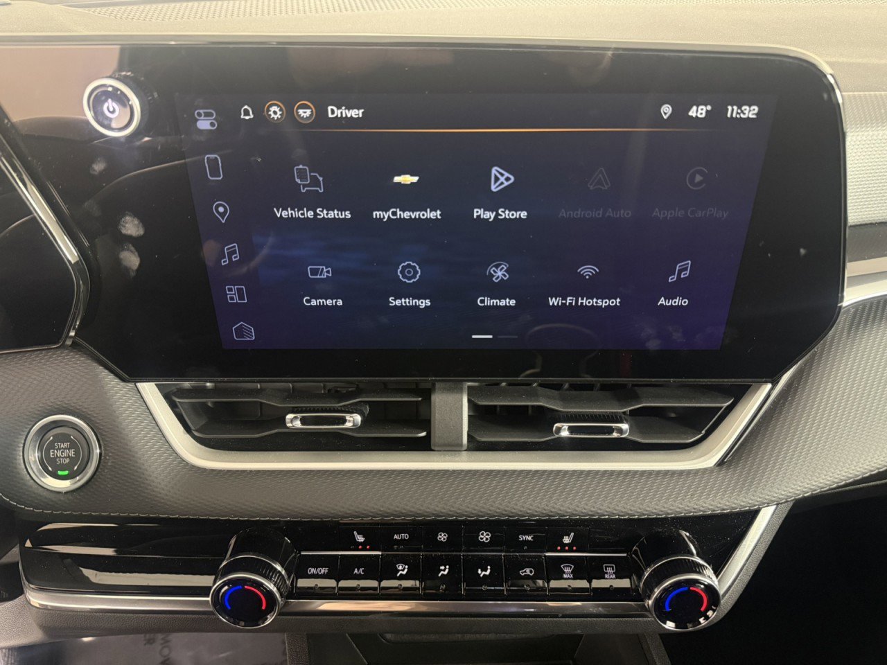 Used 2026 Chevrolet Equinox LT w/ Convenience Package II image 19