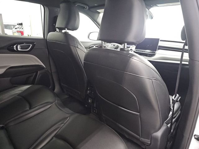 Used 2026 Jeep Compass Limited w/ Mopar All Weather Package image 28