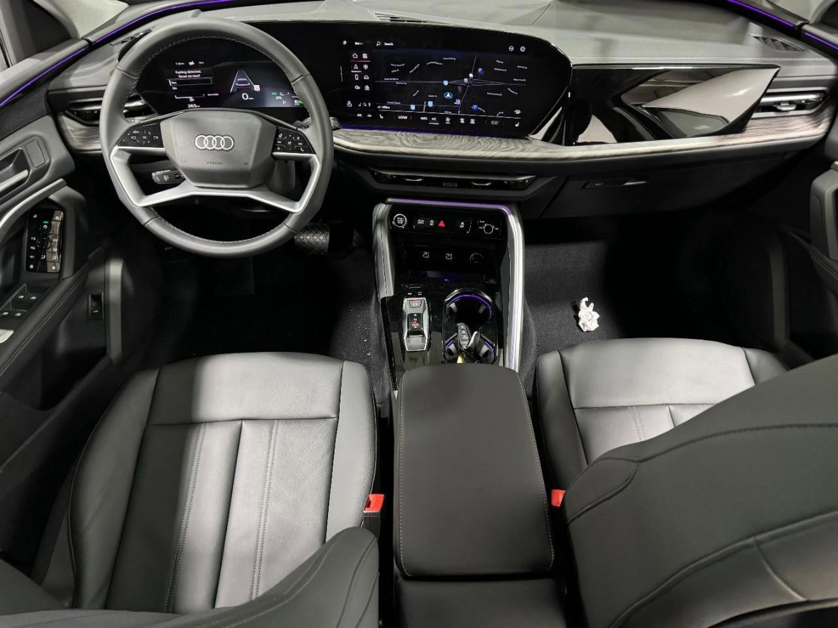 New 2025 Audi Q5 Premium image 12