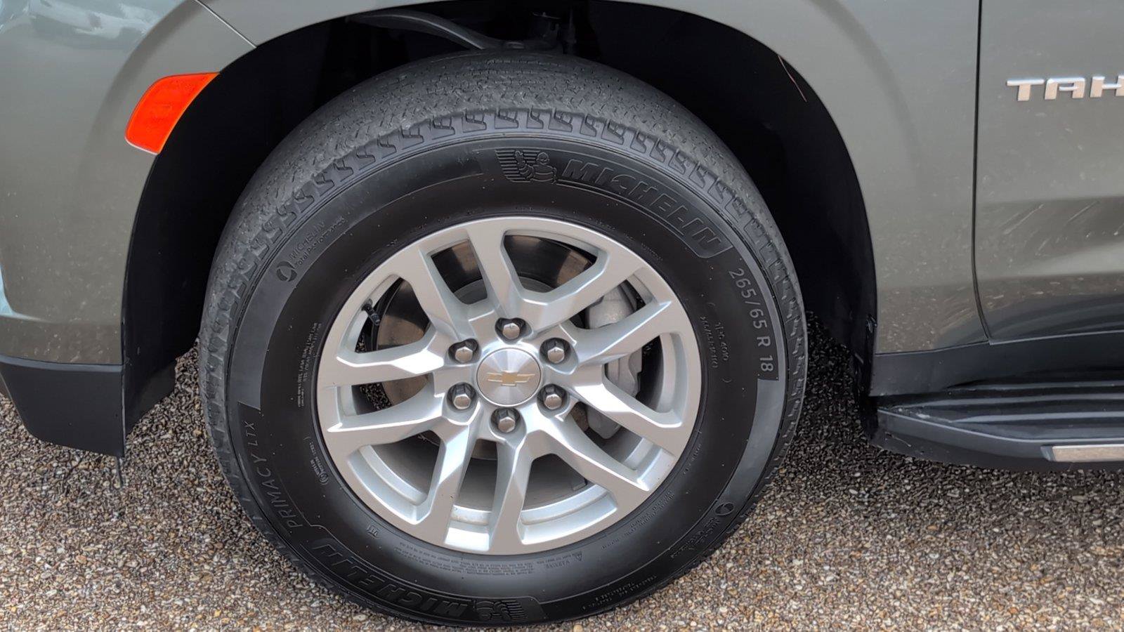 Used 2024 Chevrolet Tahoe LT RWD image 10