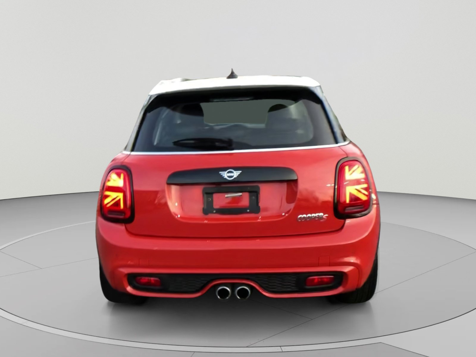 Used 2019 MINI Cooper S w/ Premium Package FWD image 7