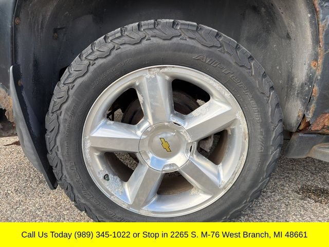 Used 2013 Chevrolet Avalanche LT AWD/4WD image 9