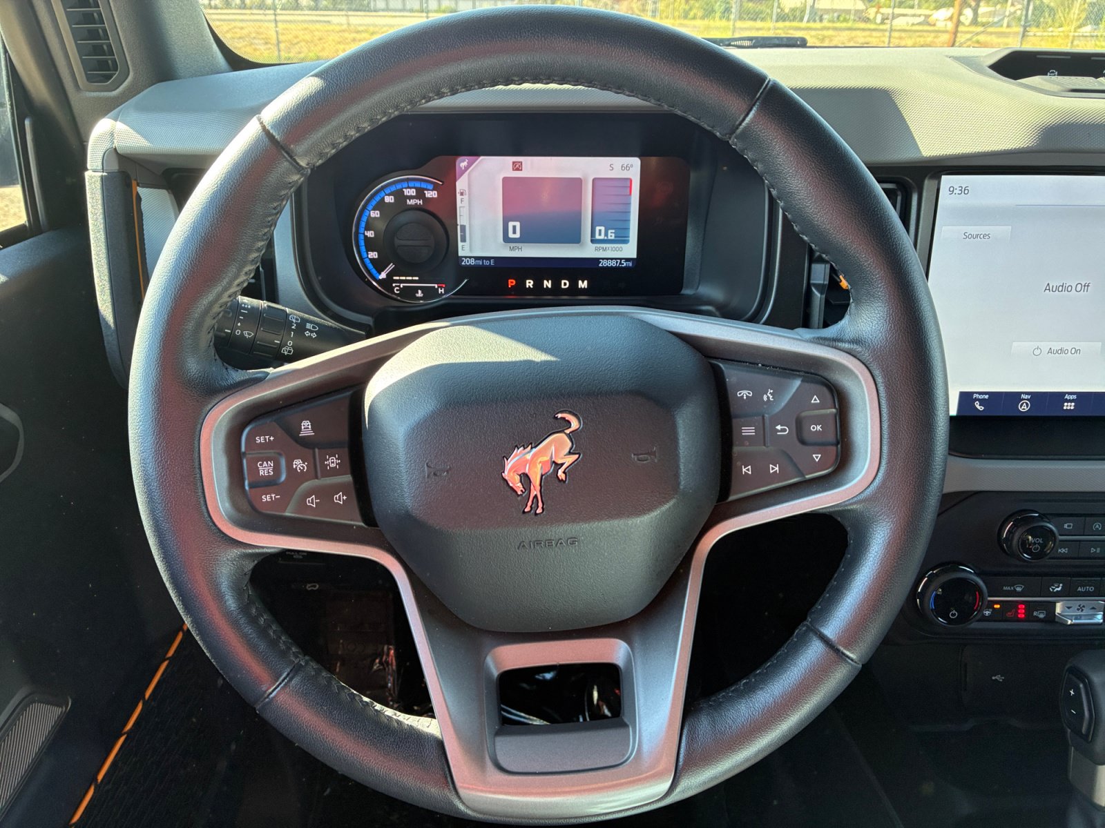 Used 2023 Ford Bronco Badlands AWD/4WD image 9